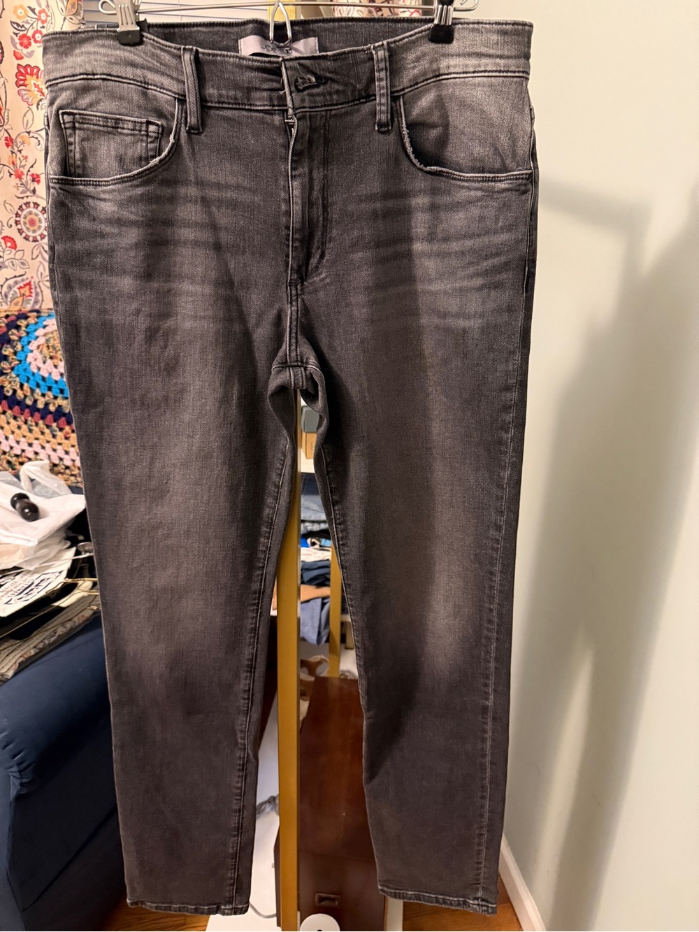 Joe’s Jeans men’s size 33 Slim Fit Kinetic Gray Jeans - BNWT 32” length